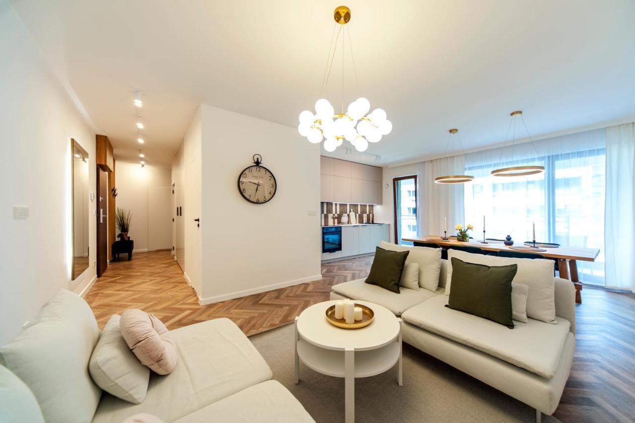 Very Berry - Bukowska 18c - Apartament With Balcony&garage - Check In 24h