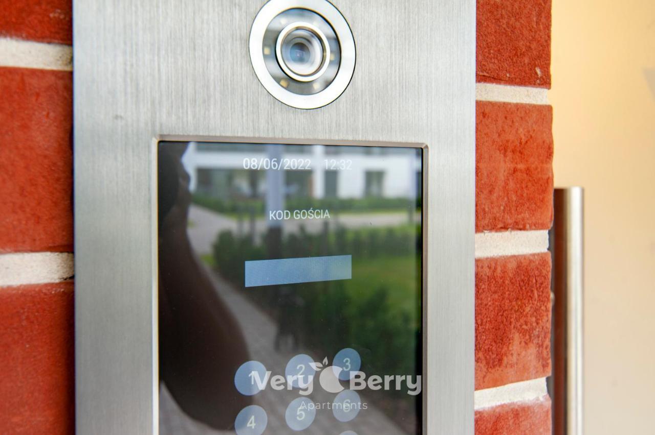 Very Berry - Bukowska 18c - Apartament With Balcony&garage - Check In 24h *